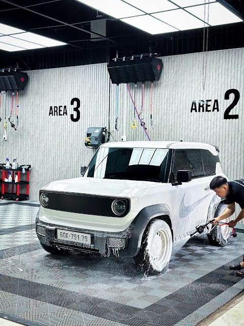 Rửa xe bọt tuyết và xịt gầm Auto Quang Nam